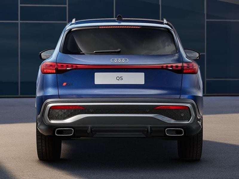 New Audi Q5 S-Line 2026 Blue SUV