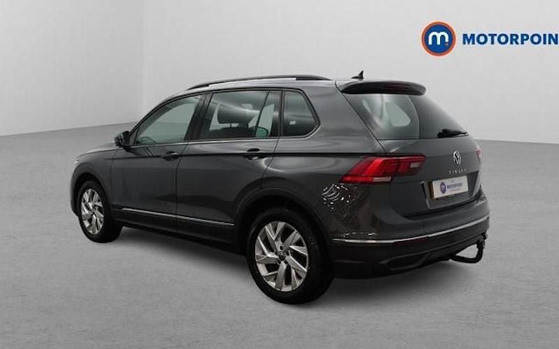 Used VW Tiguan Life 131 HP (96 kW) 2023 SUV