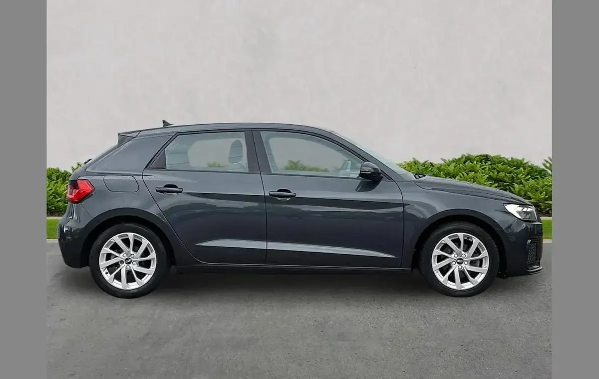 Used Audi A1 Sport 108 HP (79 kW) 2021 Grey SUV