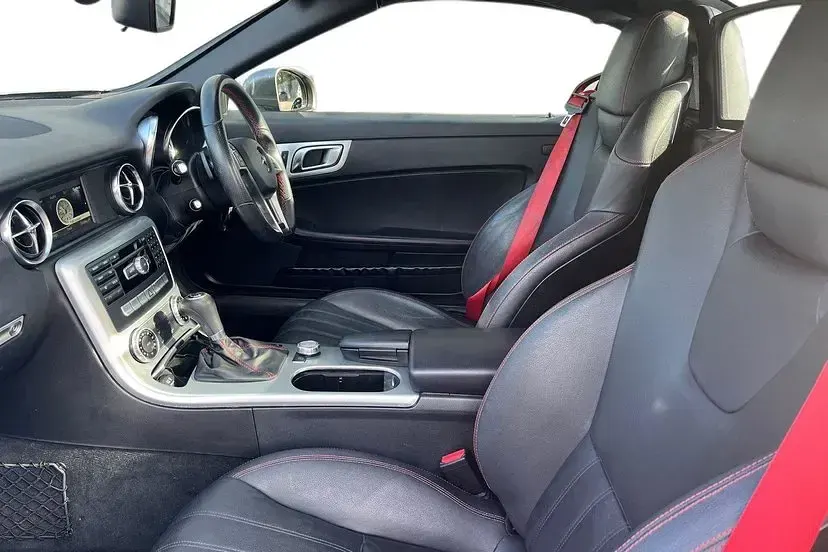 Used Mercedes SLK250 AMG 201 HP (147 kW) 2015 Indium grey Cabriolet