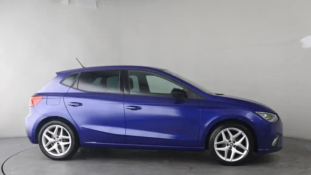 Used Seat Ibiza FR 95 HP (69 kW) 2021 Blue Hatchback