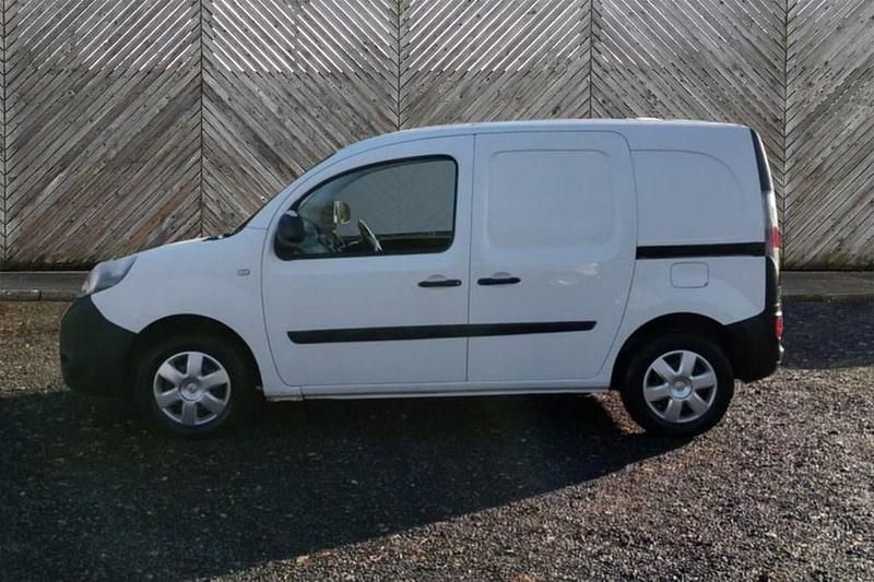 Used Renault Kangoo Business 44 kW (60 HP) 2016 White MPV