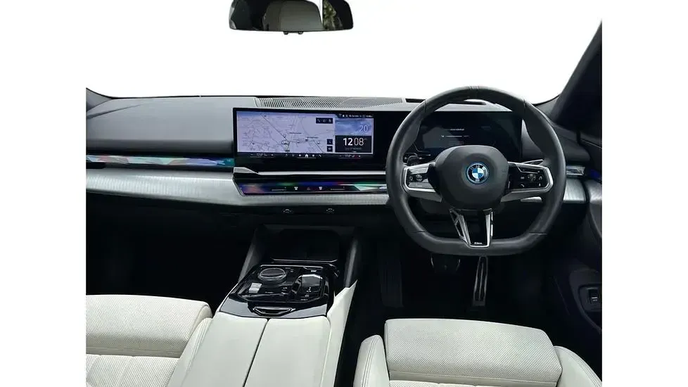 New BMW i5 M Sport 250 kW (340 HP) 2025 Blue Sedan