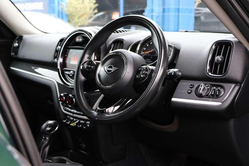 Begagnad Mini Cooper S Countryman 2018 Grön SUV