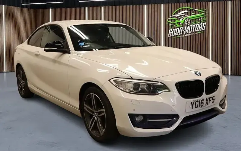 Used BMW 220 Sport Line 190 HP (139 kW) 2015 Coupe