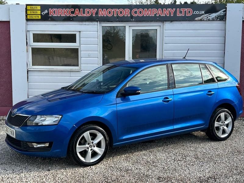 Blue Used 2018 Skoda Rapid SE Hatchback | £8,750 (Fair price) - Image 1/4
