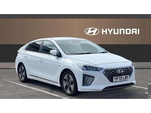 White Used 2020 Hyundai Ioniq Premium SE Sedan | £14,975 (Fair price) - Image 1/4
