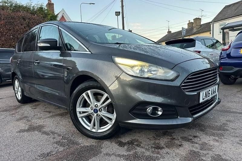 Grey Used 2016 Ford S-MAX Titanium MPV | £10,000 (Fair price) - Image 1/1