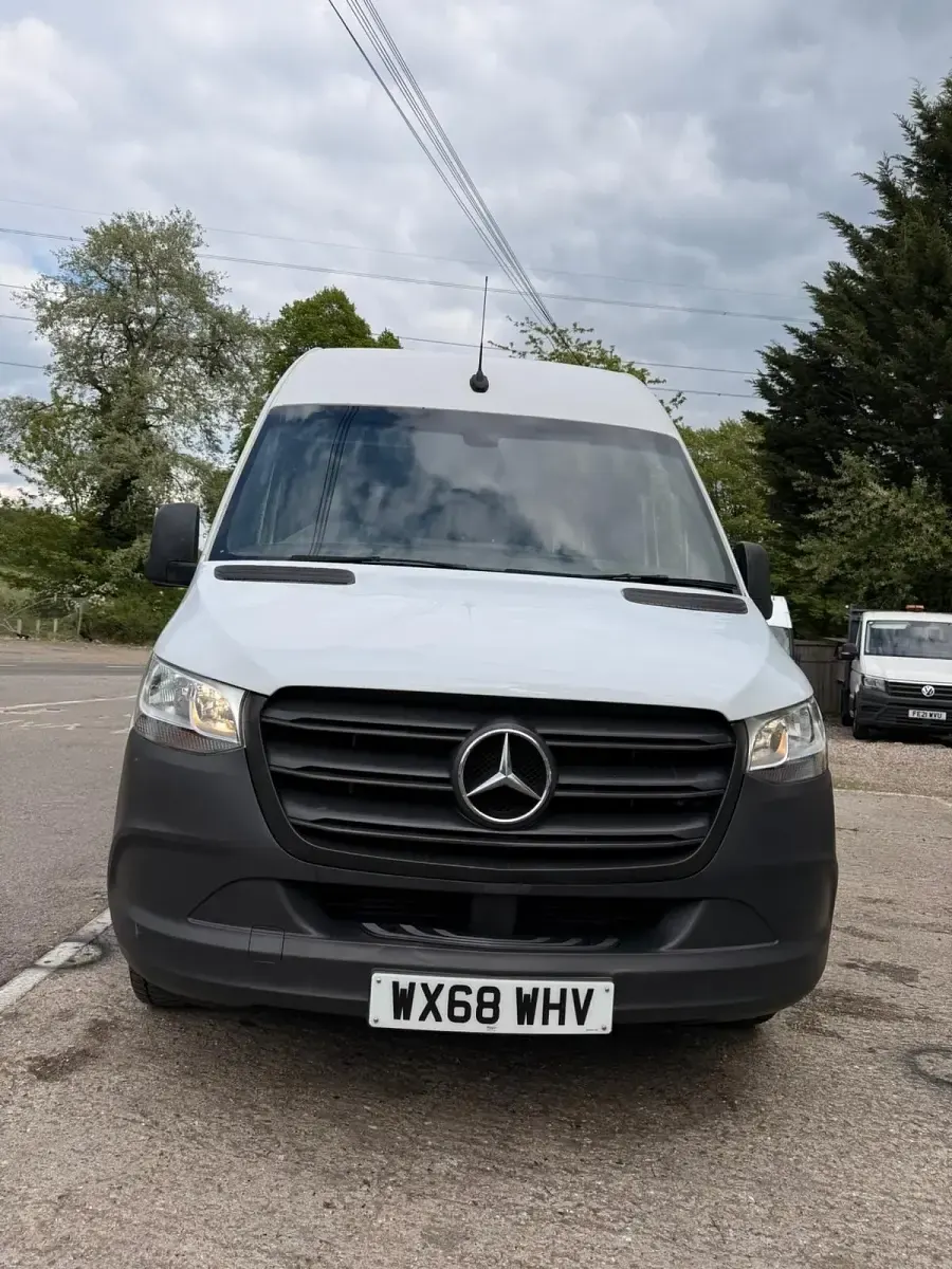Używany Mercedes Sprinter 2018 Biały Van