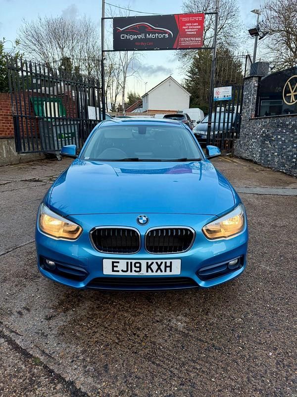 Used BMW 118 Sport Line 2019 Blue Hatchback