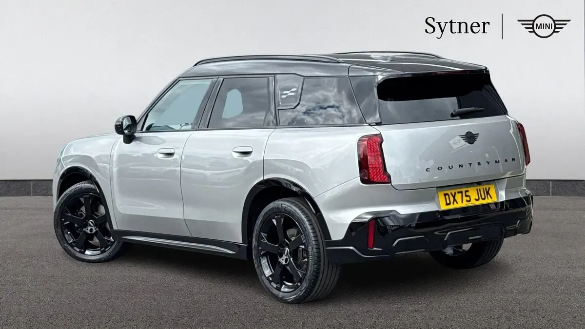 Used Mini Countryman 168 HP (123 kW) 2025 Silver SUV