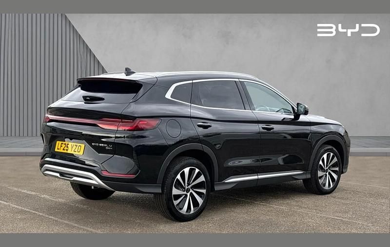 Used BYD Seal U Comfort 214 HP (157 kW) 2025 Black SUV