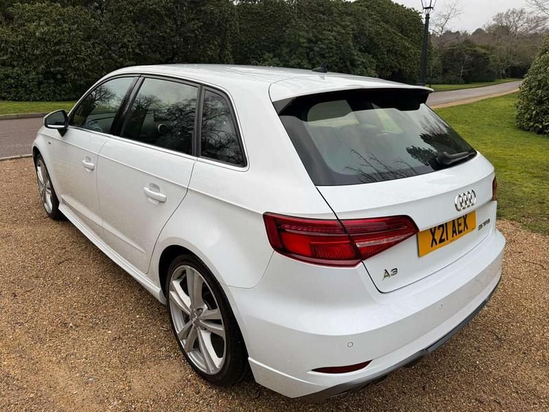 Used Audi A3 Sportback S-Line 150 HP (110 kW) 2019 White Hatchback