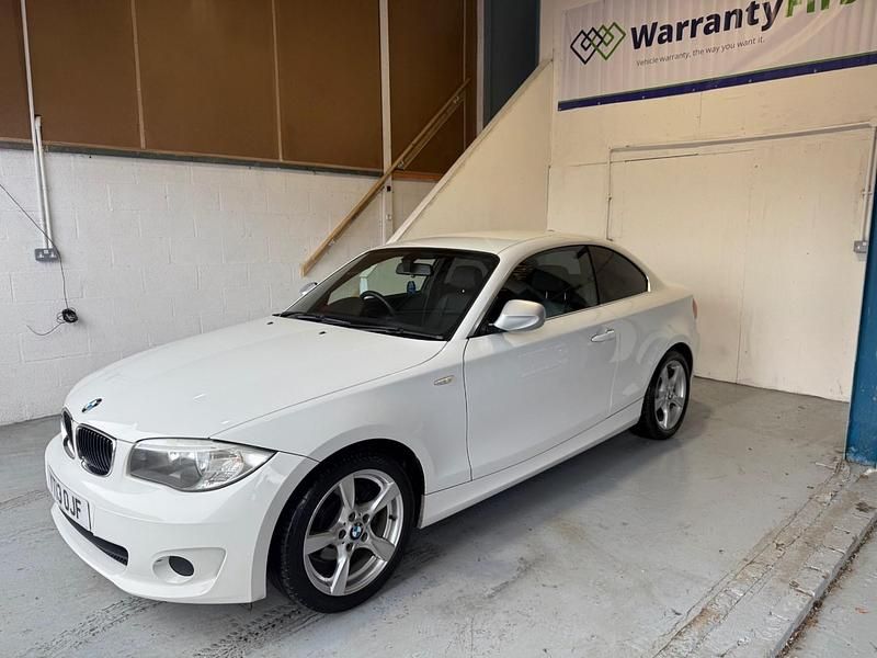 Used BMW 118 Coupé Exclusive 143 HP (105 kW) 2013 White Coupe