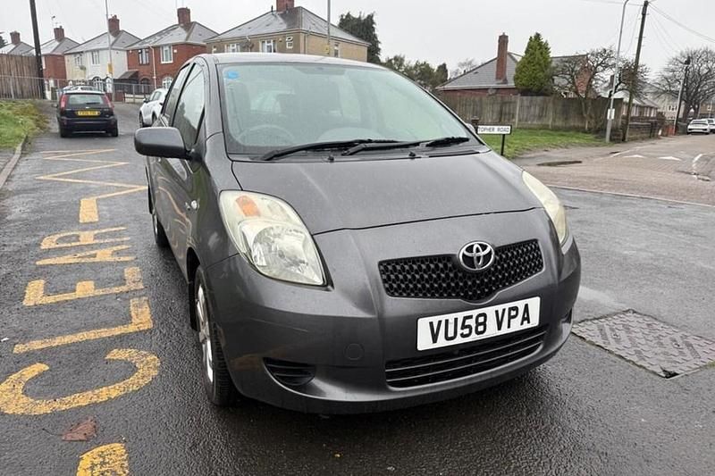 Used Toyota Yaris 2008 Grey Hatchback