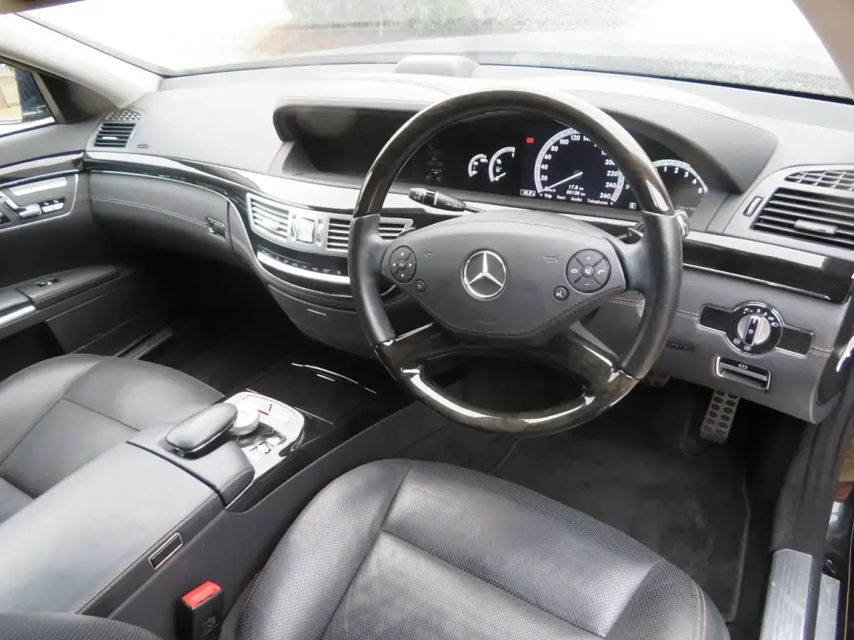Usado Mercedes S550 AMG 2013 Negro Berlina