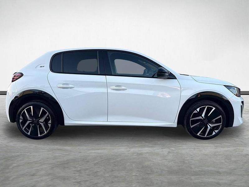 Used Peugeot 208 GT 99 HP (72 kW) 2025 White Hatchback