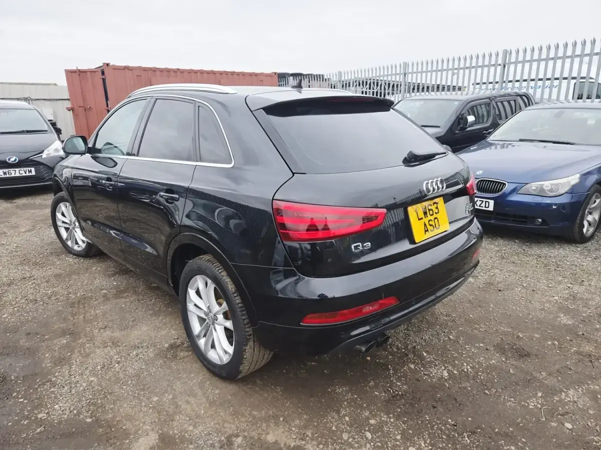 Używany Audi Q3 211 KM (155 kW) 2013 Czarny SUV