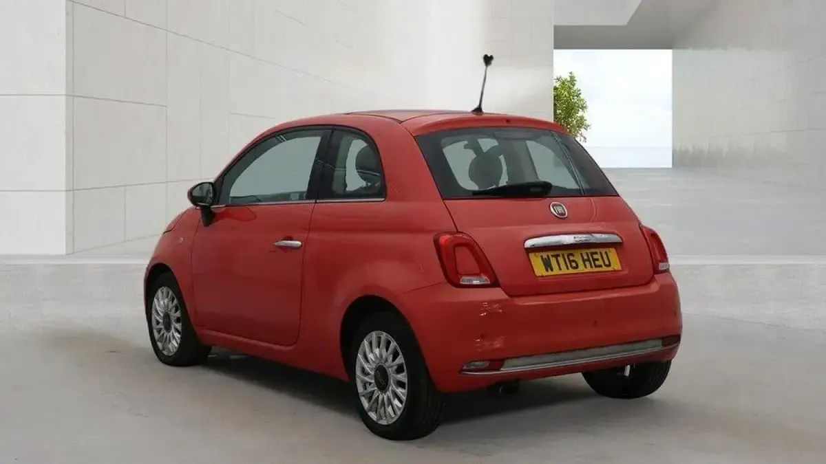 Gebraucht Fiat 500 Lounge 69 PS (50 kW) 2016 Rosa Kleinwagen