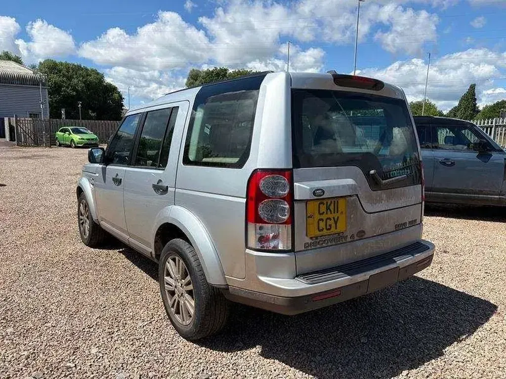 Used Land Rover Discovery 4 HSE 2011 Silver SUV