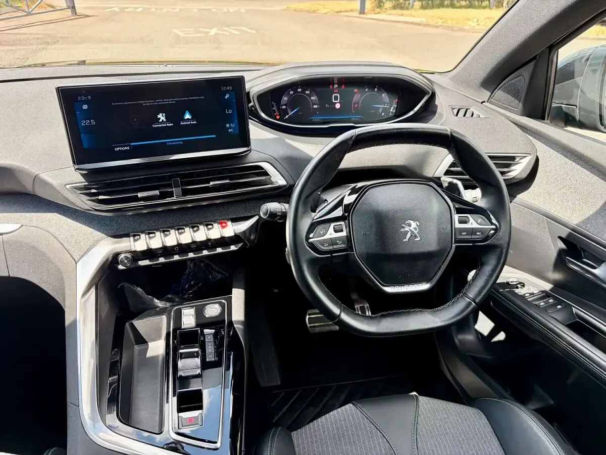 Used Peugeot 5008 Allure+ 130 HP (95 kW) 2023 Black SUV