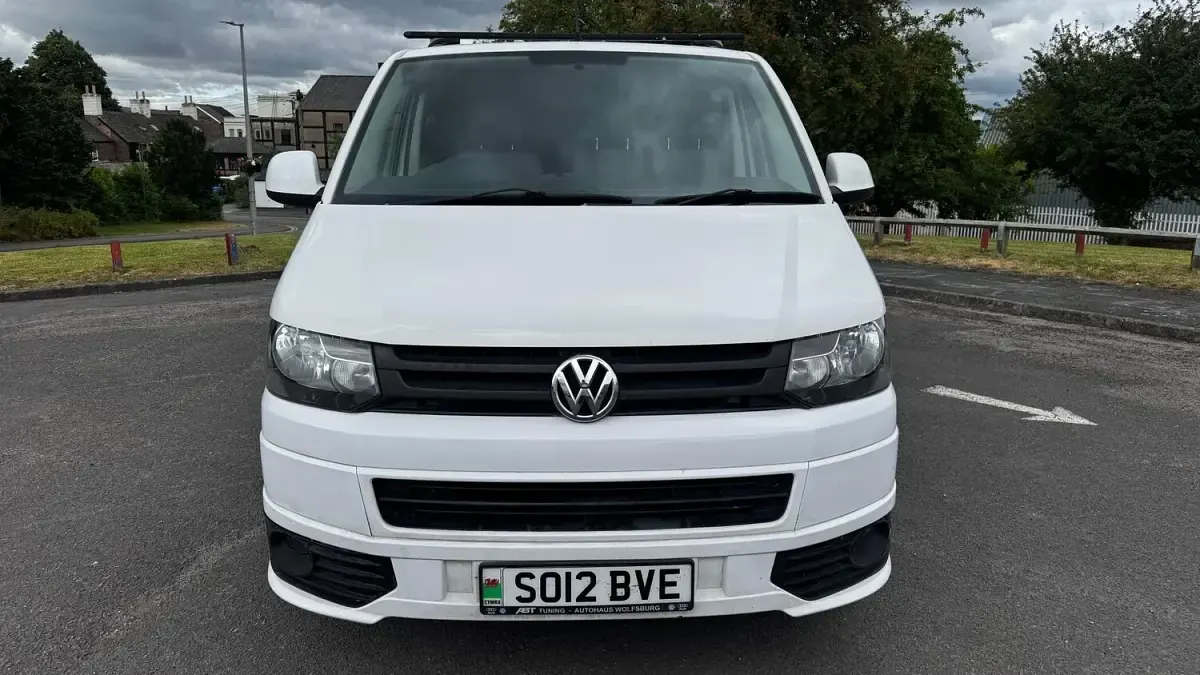 Used VW T5 102 HP (75 kW) 2012 White Van