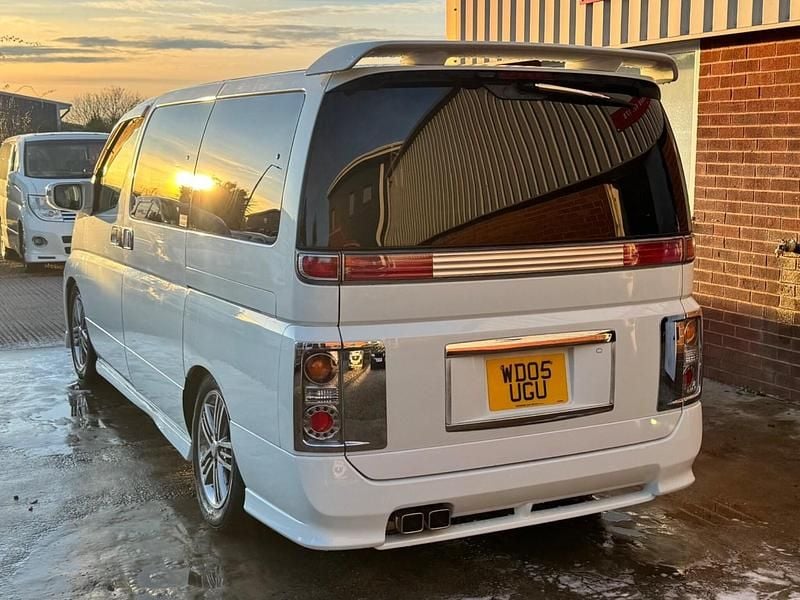 Used Nissan Elgrand S 2024 White