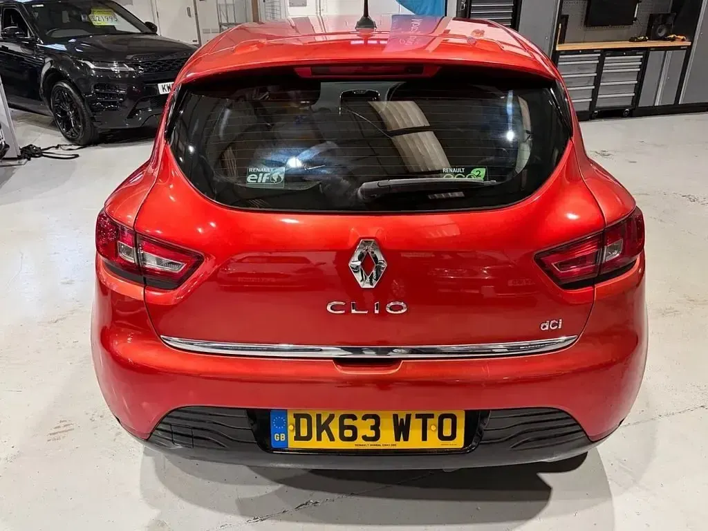 Gebraucht Renault Clio IV Dynamique 90 PS (66 kW) 2013 Rot Kleinwagen
