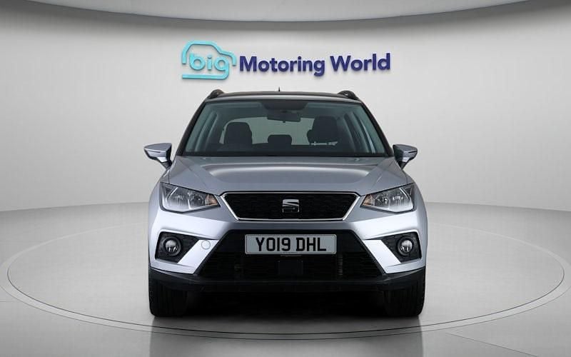 Used Seat Arona SE Technology 116 HP (85 kW) 2019 Silver SUV
