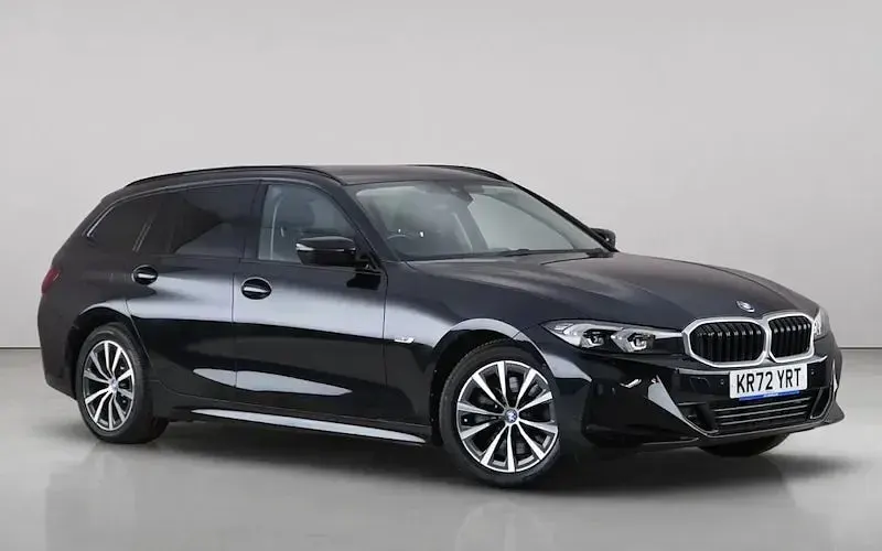 Used BMW 330e Sport Line 292 HP (214 kW) 2022 Estate