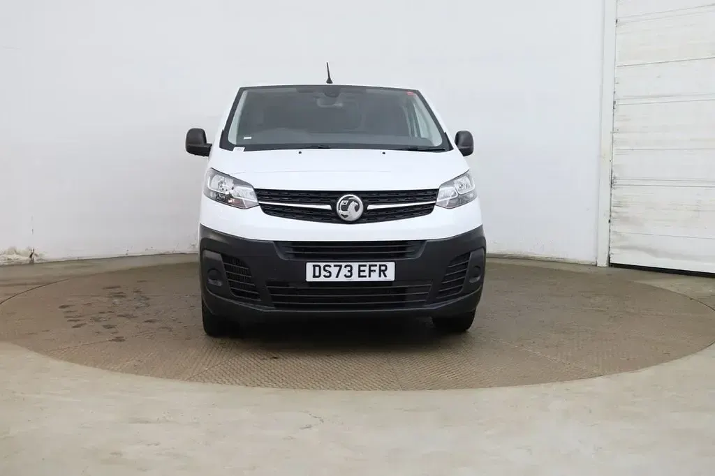 Used Vauxhall Vivaro S 2023 White MPV