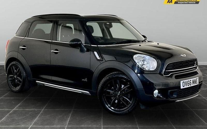 Black Used 2016 Mini Cooper S Countryman SUV | £5,995 (Fair price) - Image 1/2