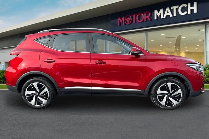 Used MG ZS Trophy 114 kW (156 HP) 2022 Red SUV
