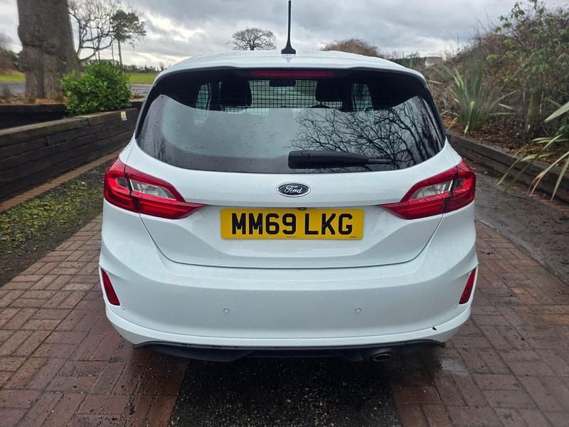Used Ford Fiesta Sport 85 HP (62 kW) 2020 White Hatchback