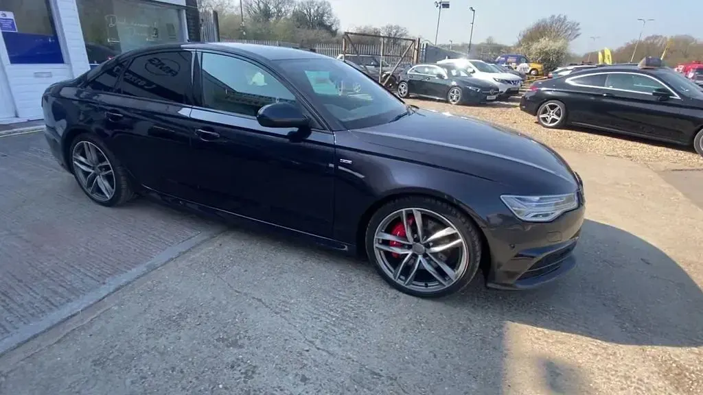 Used Audi A6 Black Edition 320 HP (235 kW) 2015 Blue Sedan