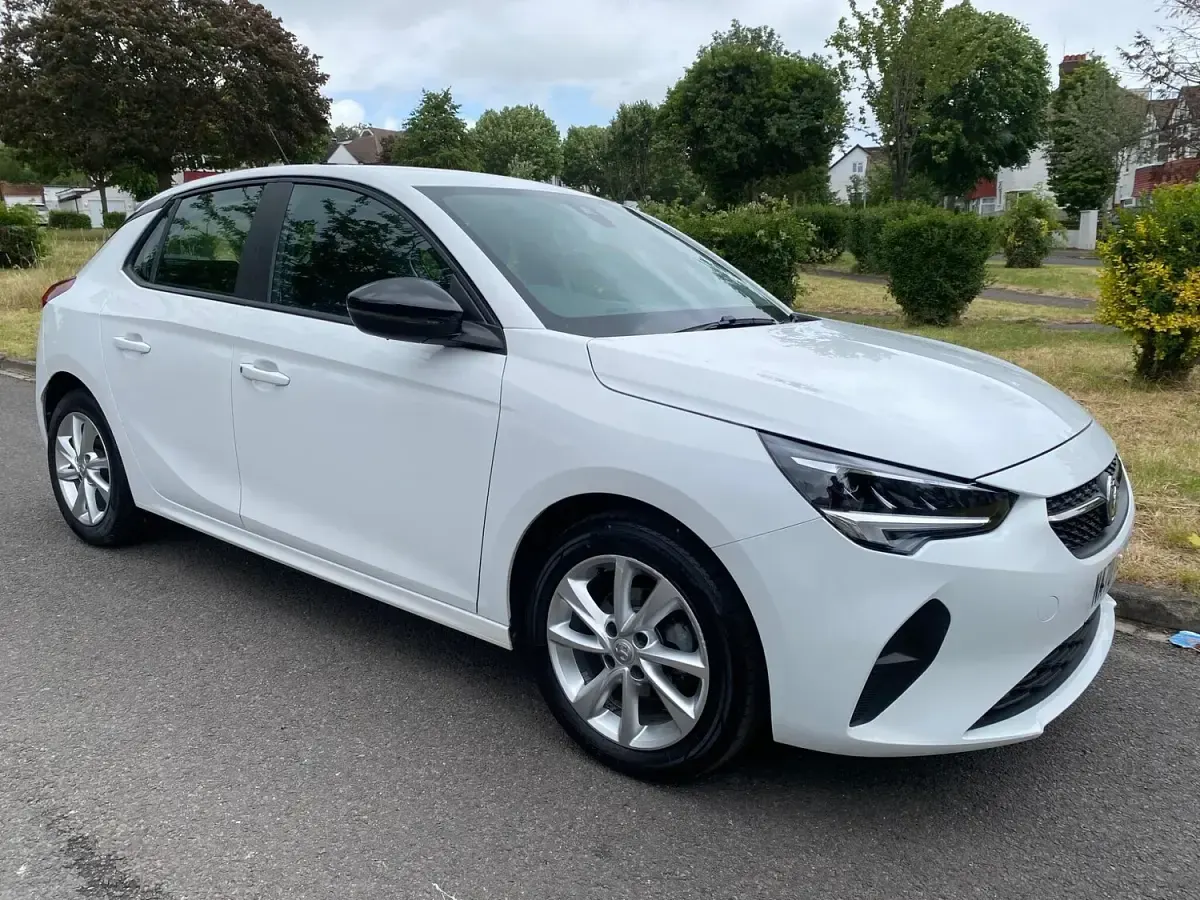 Used Vauxhall Corsa 75 HP (55 kW) 2020 White Hatchback