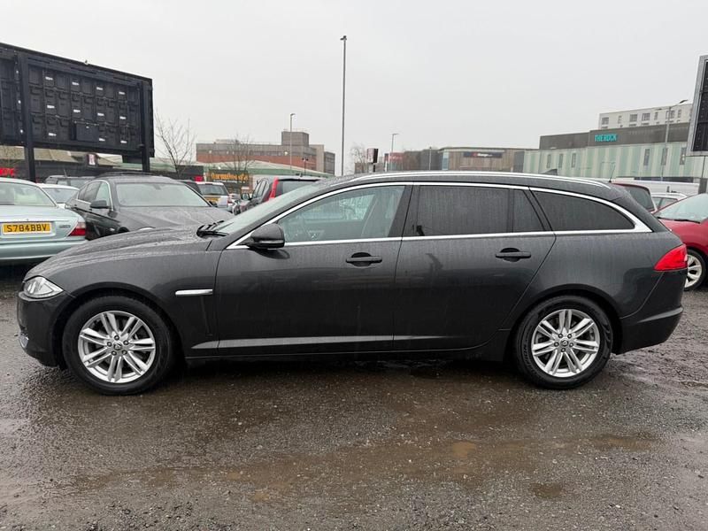 Second-hand Jaguar XF Luxury 2013 Gri Break