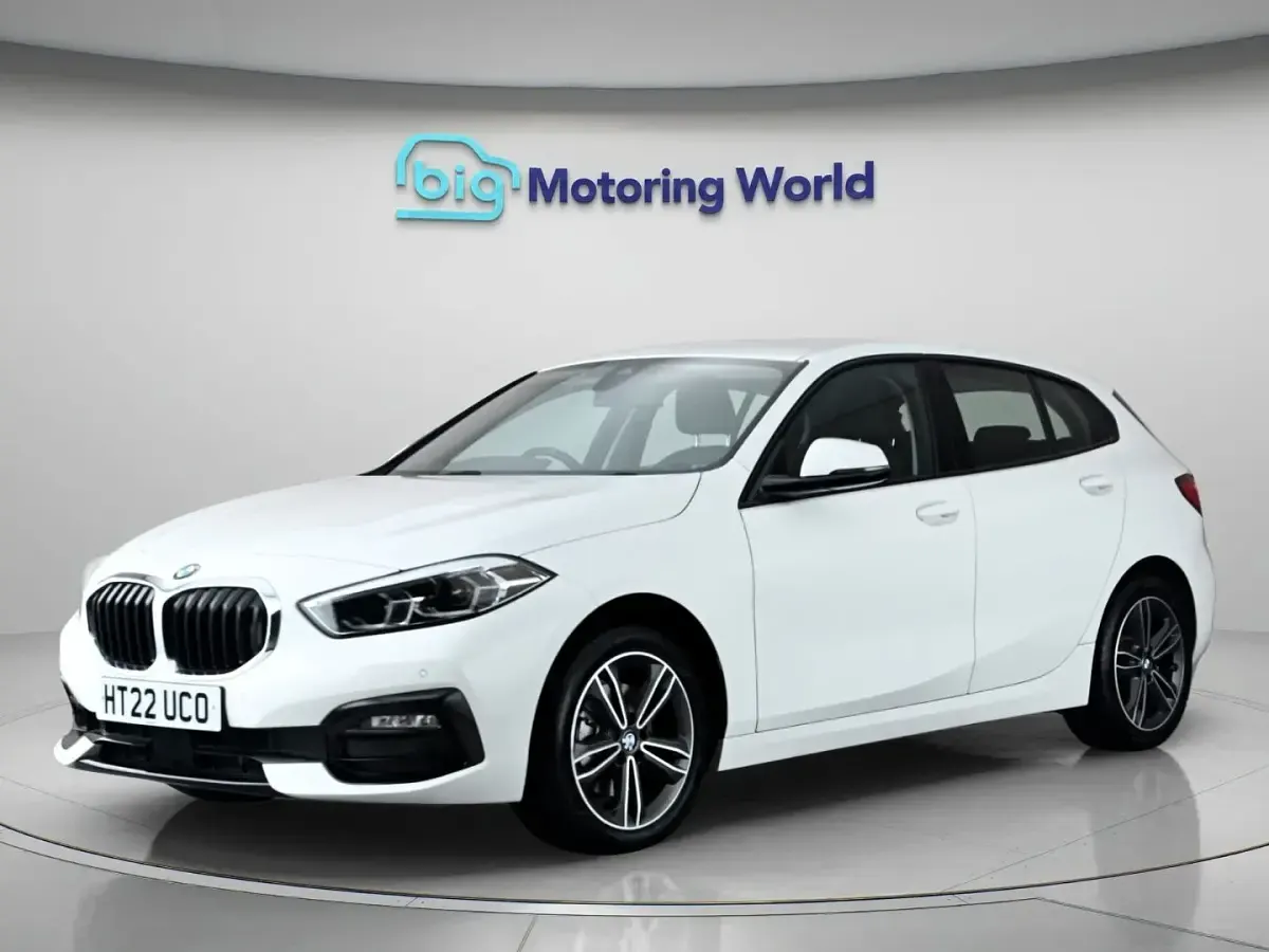 Used BMW 118 Sport Line 134 HP (98 kW) 2022