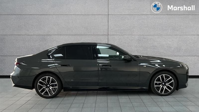 Used BMW 750e M Sport 489 HP (359 kW) 2025 Dravit grey metallic Sedan