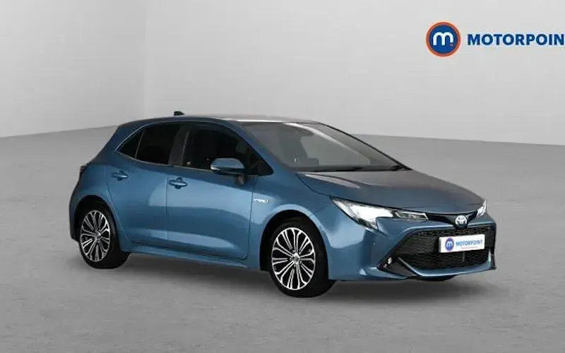 Used Toyota Corolla Design 122 HP (89 kW) 2020 Hatchback