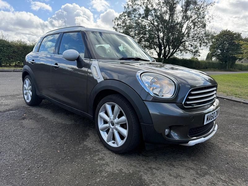 Grey Used 2010 Mini Cooper D Countryman SUV | £2,400 (Fair price) - Image 1/4