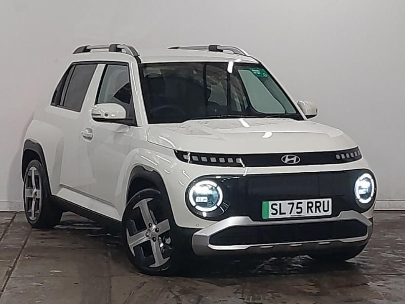 New Hyundai Inster 84 kW (115 HP) 2025 Solid  natural ivory Hatchback