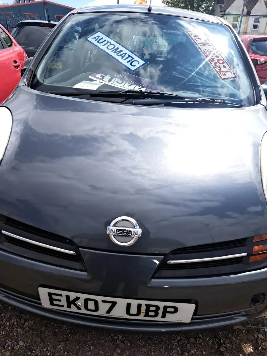 Begagnad Nissan Micra 79 HK (58 kW) 2007 Grå Halvkombi