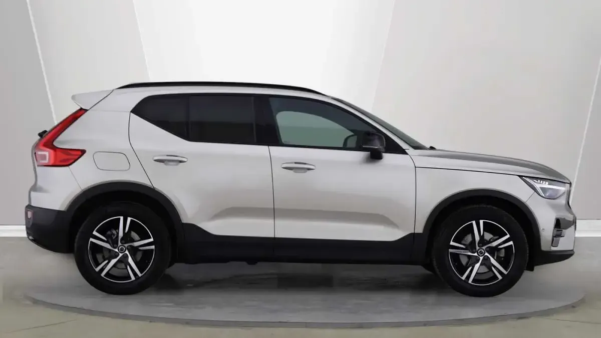 Used Volvo XC40 Plus 161 HP (118 kW) 2023 SUV