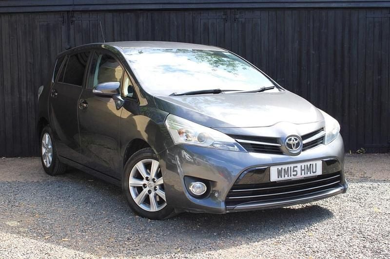 Grey Used 2015 Toyota Verso MPV | £6,290 (Fair price) - Image 1/3
