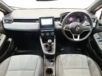 Used Renault Clio Techno 90 HP (66 kW) 2024 Orange Hatchback