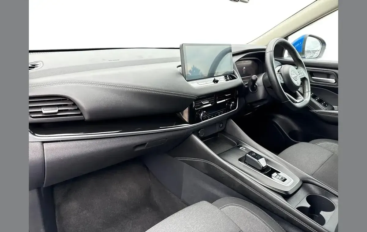 Used Nissan Qashqai N-Connecta 190 HP (139 kW) 2023 Blue SUV