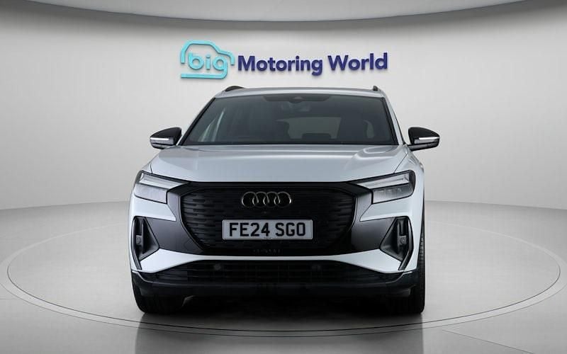 Second-hand Audi Q4 e-tron Black Edition 250 kW (340 CP) 2026 SUV