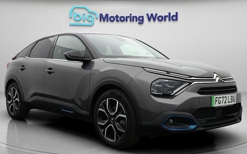 Used 2023 Citroën e-C4 Shine Hatchback | £13,000 (Good price) - Image 1/4