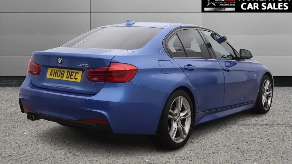 Used BMW 320 M Sport 2018 Blue Sedan